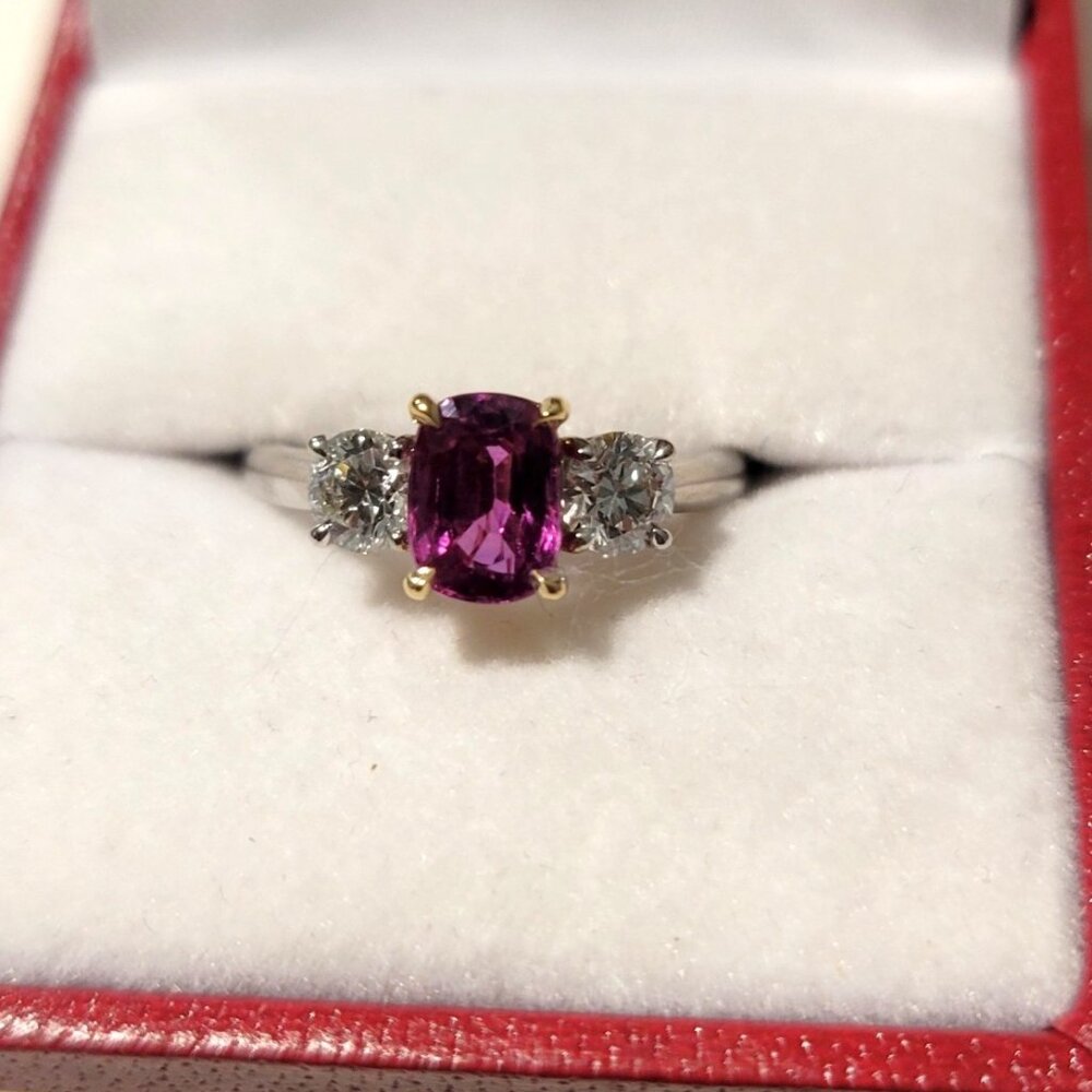 1.3 Ct Pink Sapphire and Diamond Ring in 18k Gold - Size 6